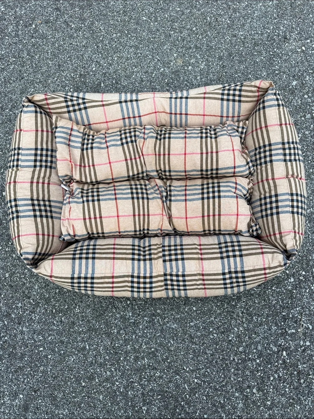 LIMITED EDITION PLUSH ORGANIC COTTON DOG BED